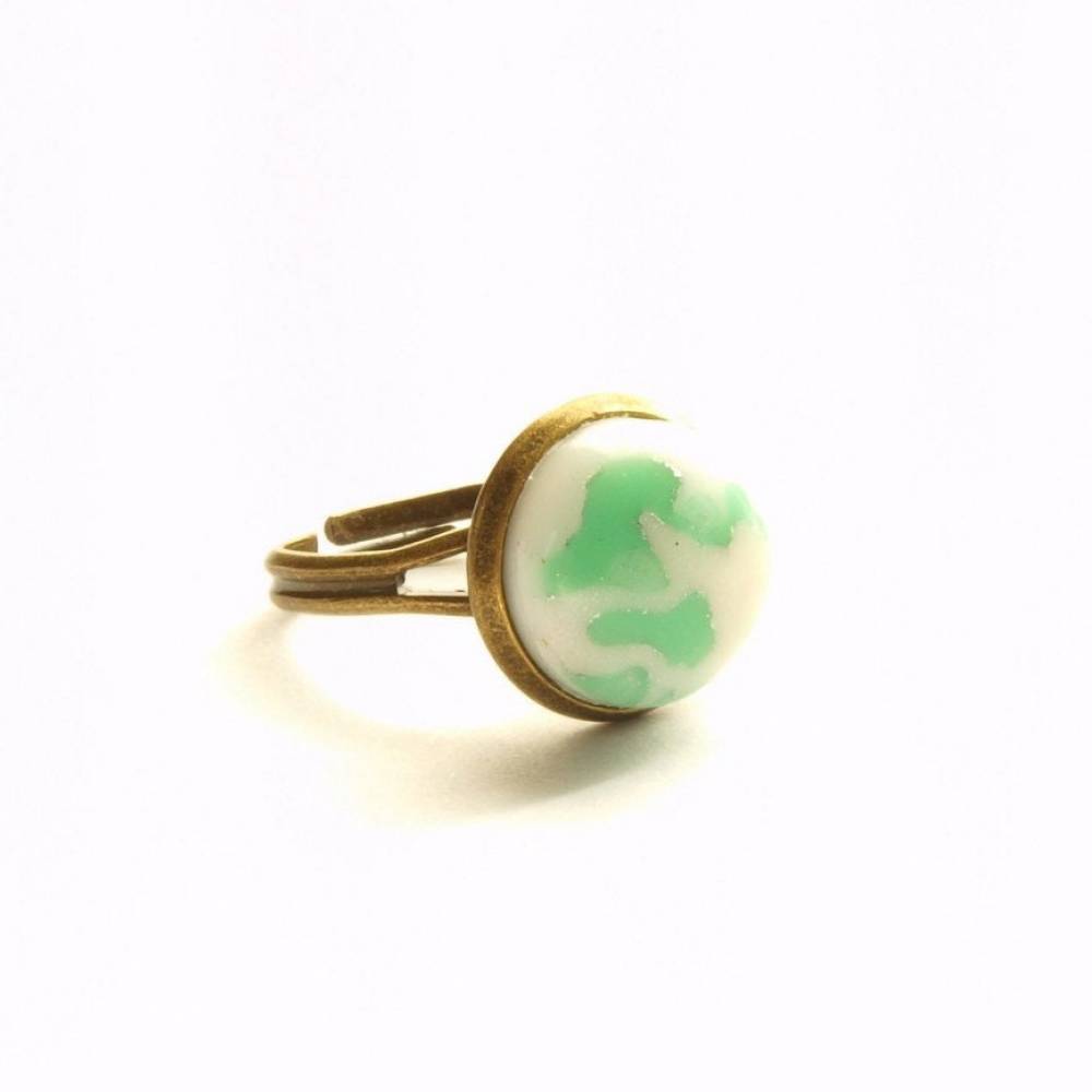 Ring Cabochon nach Wahl vintage grün weiß Porzellan Fimo Polymer Clay