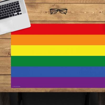 Schreibtischunterlage – Flagge Regenbogen – 60 x 40 cm – Schreibunterlage für Kinder aus erstklassigem Premium Vinyl – M