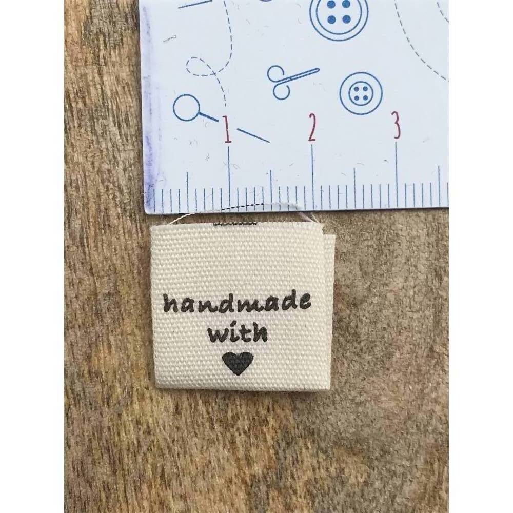 Label "Handmade with love" aus Stoff * 15 STÜCK * 2 x 2 cm (4 x 2cm ) * Selbstgenähtes verschönern * Label zum A Bild 3