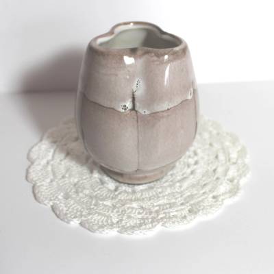 wunderschöne kleine Keramikvase mit Marmormuster