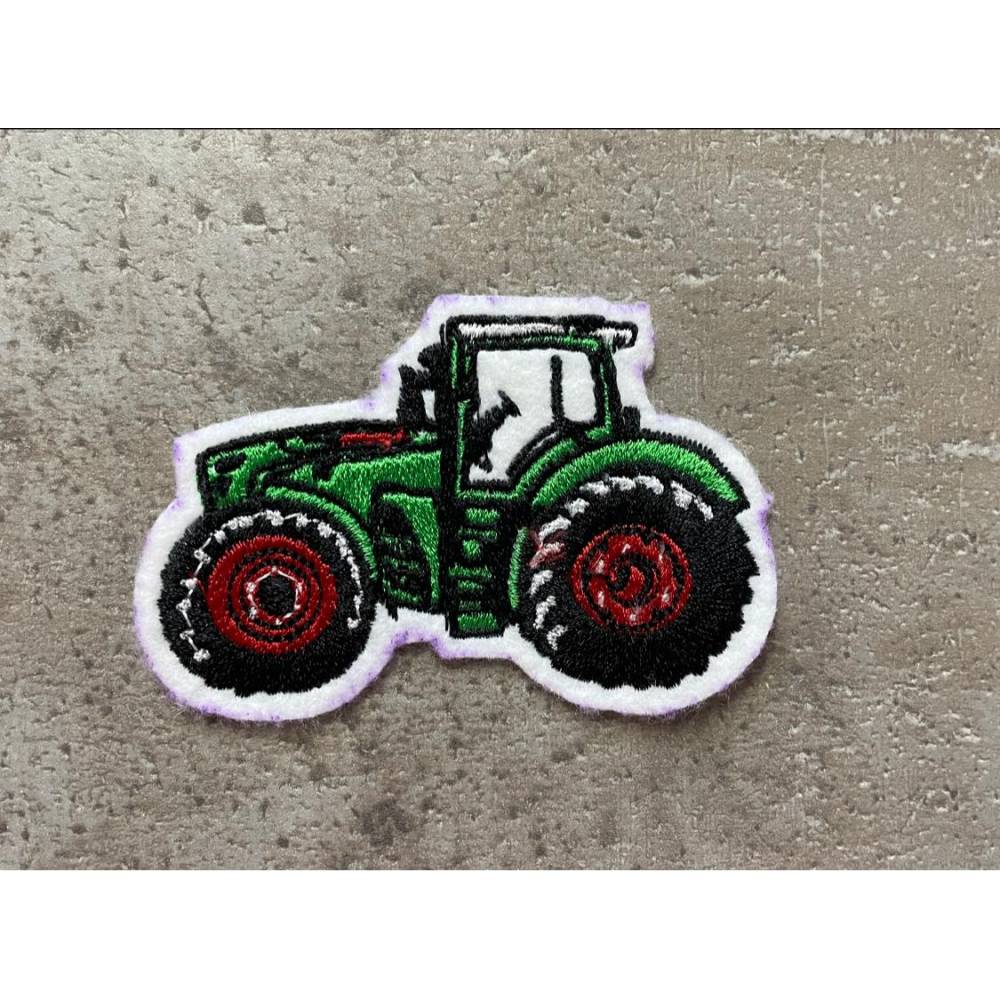 4 tlg. Stickdatei Schlepper Traktor Trekker Bulldog mehrfarbig Stickmuster Stickmotiv Bild 5