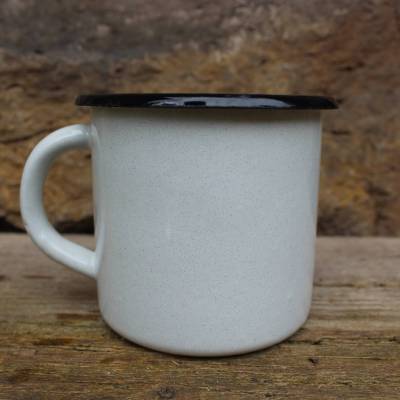 Emaillebecher Trinkbecher cremeweiß Küche Vintage