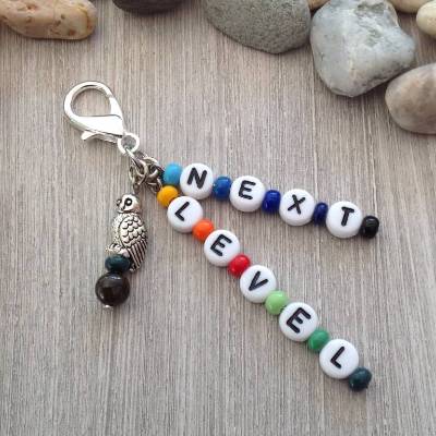 Geschenk / kleine Aufmerksamkeit / Taschenanhänger  zur Einschulung / Schulwechsel 