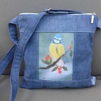 Jeanstasche Blaumeise, Gemälde Vogelmalerin, Upcycling-Unikat hessmade