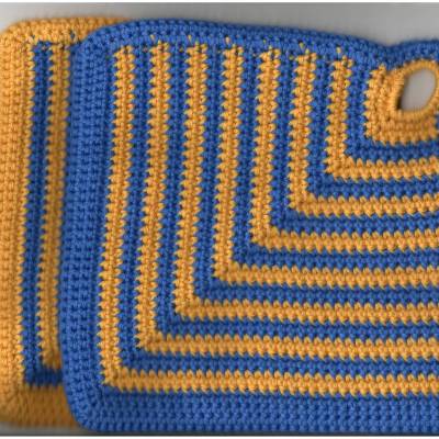 T0105 Topflappen / Untersetzer in blau gelb gestreift gehäkelt Handarbeit Baumwolle