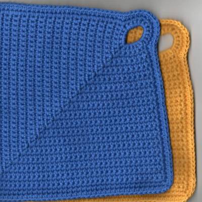 T0103 Topflappen / Untersetzer in blau und gelb gehäkelt Handarbeit Baumwolle