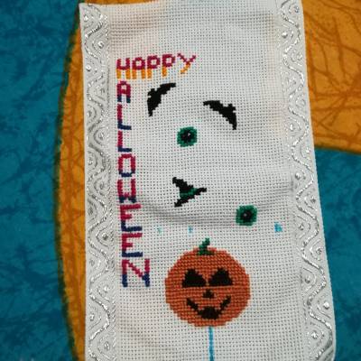Handgefertigtes Stickbild "Halloween" 