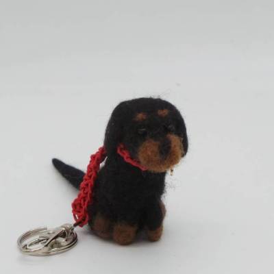 Schlüsselanhänger Dackel schwarz aus Filz, einmaliges Geschenk für Dackel-Besitzer, kein Kinderspielzeug!