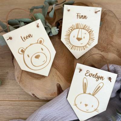 Holzwimpel Tiere personalisiert mit Namen / Türschild für Kinderzimmer