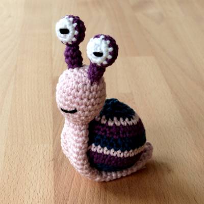 Häkelanleitung Schnecke, Baby-Rassel, pdf-Datei