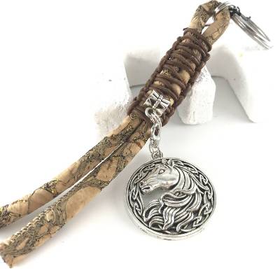 Handgefertigter Schlüsselanhänger mit Anhänger-Charm für Pferdefreunde