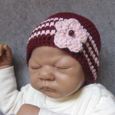 Babymütze, Neugeborenenmütze, Wintermütze aus reiner weicher Wolle, gehäkelt