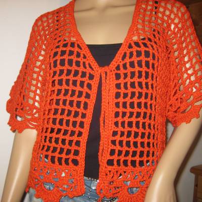 Häkeljacke mit hübschen Musterkanten, Sommerjacke, Bolero