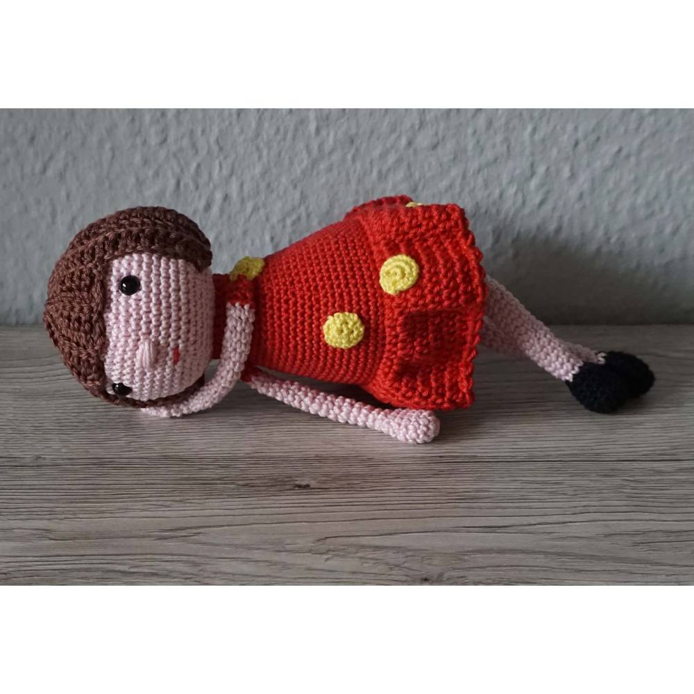 Häkelanleitung Puppe Isabelle Bild 3