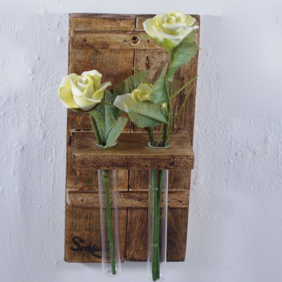 Wandvase, Vase aus Holz, dekoration für die Wand, Palettenholz, nachhaltig, Glasröhrchen, Blumenvase, Wandschmuck