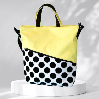 Henkeltasche//Einkaufstasche //Shopping Bag//große gelbe Tragetasche mit Reißverschluß /Totebag/ polka dots