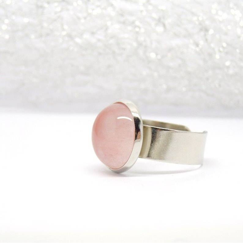 Ring mit Kirschquarz Cabochon Bild 3