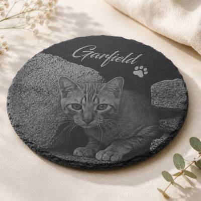 30 x 30 cm runde Gedenktafel für Tiere – personalisierte Schiefertafel mit Gravur, Foto & Wunschtext