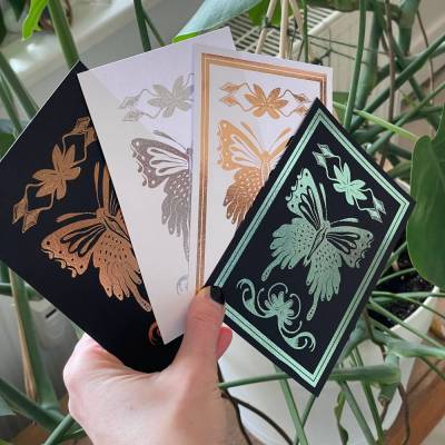 Glänzendes Schmetterling Foliendruck Set – 4x A6 Karten in Metallic-Optik, handgemacht