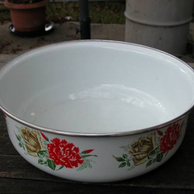 Vintage Emaille Schüssel 70er Jahre – Retro Küchenschale im guten Zustand