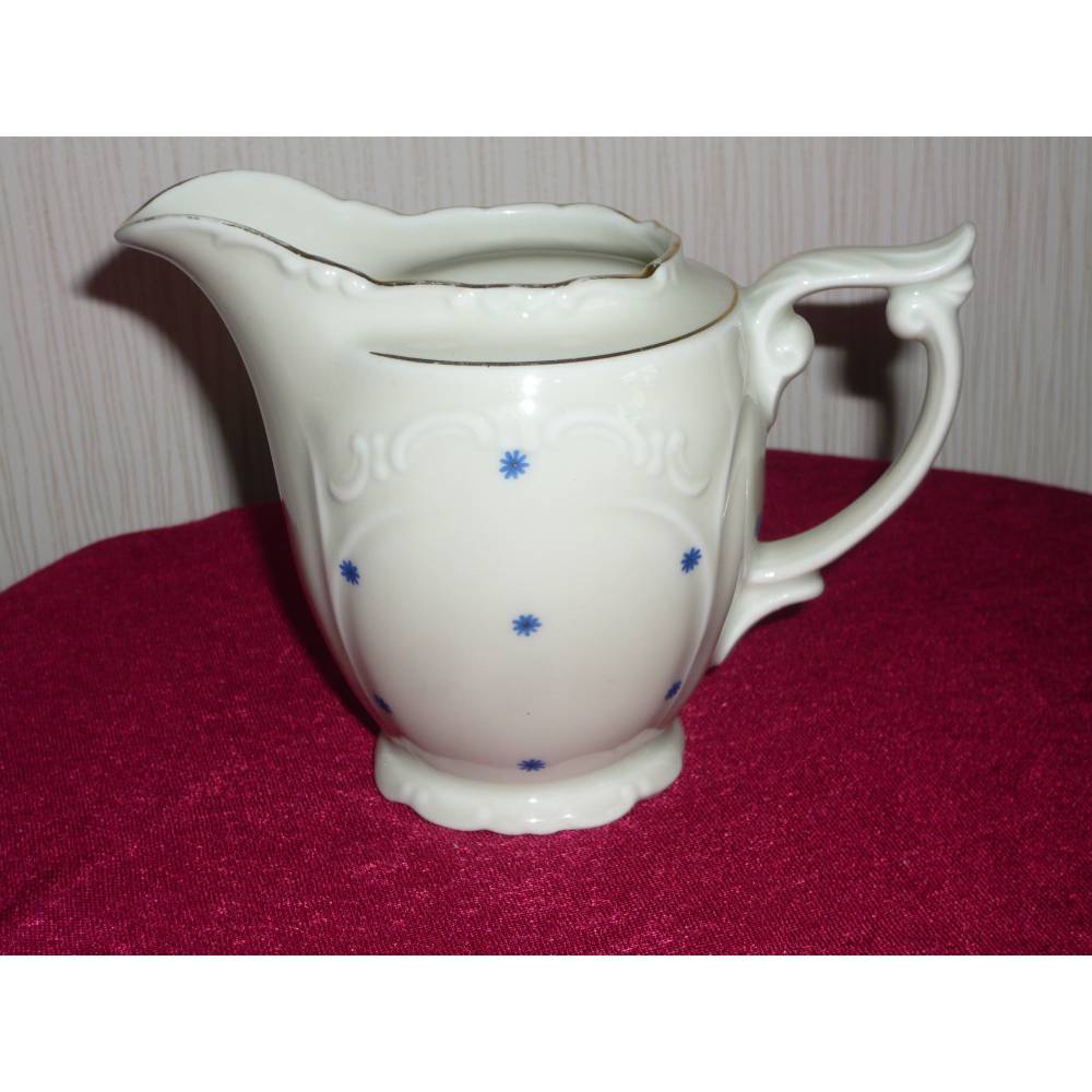 Altes Milchkännchen aus dem Art Deco aus Porzellan mit blauen Sternen