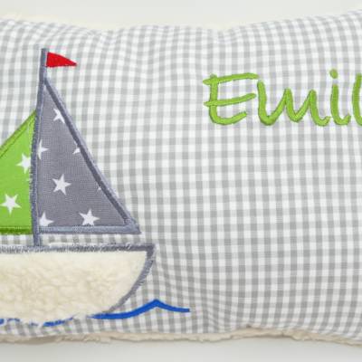 Segelschiff Segelboot Boot Schiff Taufkissen Kuschelkissen Kindergartenkissen Geburtsgeschenk 