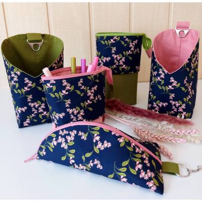 Popup-Mäppchen, Stiftemäppchen, Pencilcase - Blumenranken dunkelblau