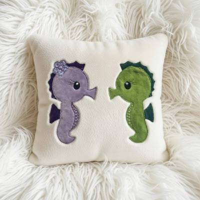 Stickdatei Doodle Seepferdchen 2 Set 739 /  Geburtstag Taschenmotiv Kissenmotiv