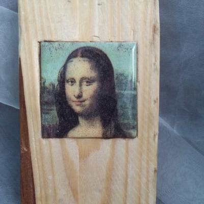 Holzbild mit Fliese  * Mona Lisa * aus Palettenholz und handgefertigter Fliese