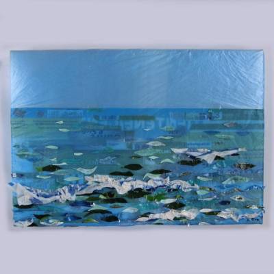 Upcycling-Bild "Meer aus Plastik" Kunst Plastiktüten Styropor Ozean Collage Relief
