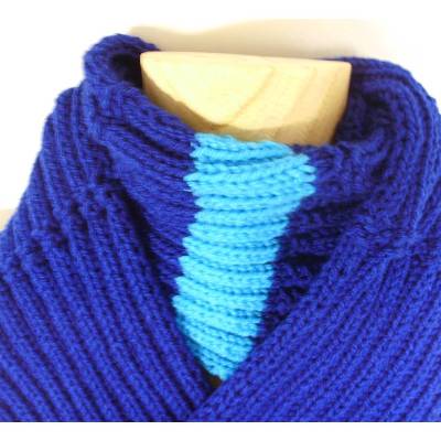 Kinderschal in blau-türkis handgestrickt von Hobbyhaus