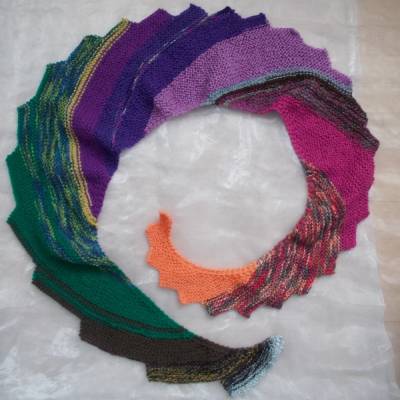 DRACHENSCHWANZ Schal ♥ wunderschöner Strickschal *Drachenschwanz kunterbunt* Handarbeit Unikat gestrickt 