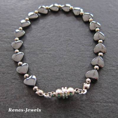 Edelstein Armband Hämatit schwarz silberfarben Herz Perlen Herzarmband Edelsteinarmband handgefertigt