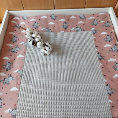 Wunderschöne Wickelunterlage mit lustigen Eselchen, wendbar, abziehbar - altrosa