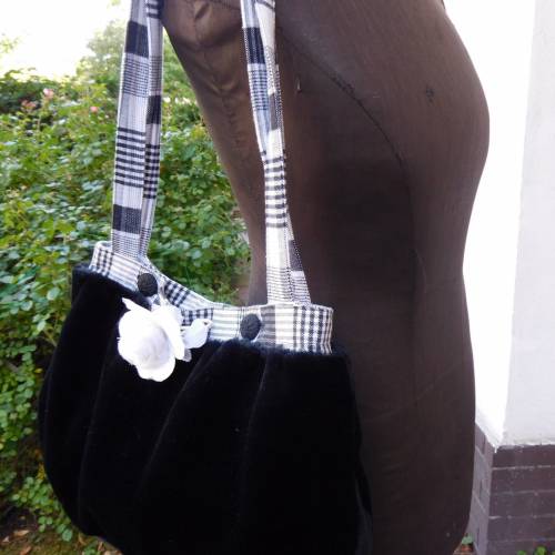 schwarz  weiße Webpelztasche  , Schulter tasche