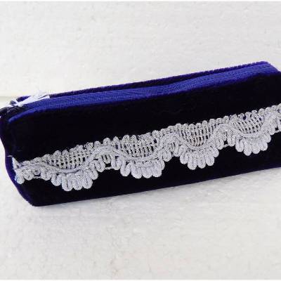 Make up Tasche  , kleine  lila Samt Tasche
