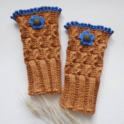 Große - Handgestrickte Pulswärmer/Armstulpen mit Blume u. Knopf - 1 Paar Handstulpen,Frauenstulpen,Damen,Trachten
