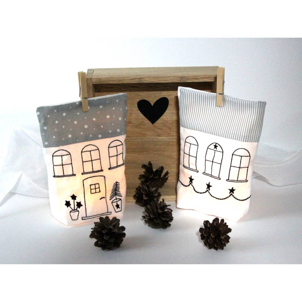 ITH 13x18cm Lichterbeutel Stickdatei Haus Häuser SET Bild 6