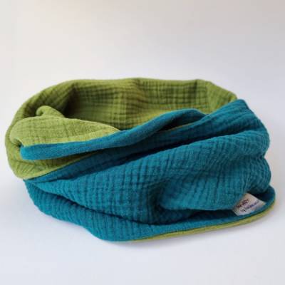 Wickelloop MUSSELIN Bio - Color-Blocking in petrol-moosgrün - von he-ART by helen hesse
