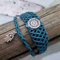 Makramee Armband 2in1 in petrol mit silberfarbenen Metallelementen Mandala und "Fatimas Hand"