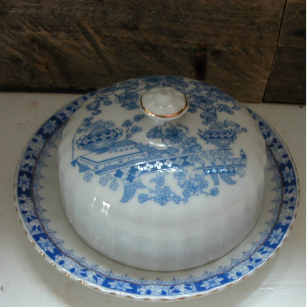 Porzellan Butterdose China blau – Vintage mit Brandriss, H 9 cm, D 16 cm