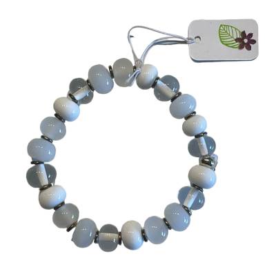Handgemachtes Armband mit weißen Glasperlen – Unikat Perlenarmband
