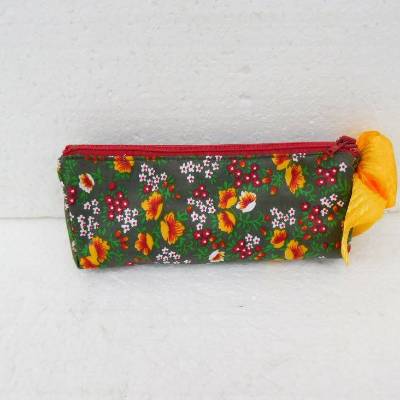 Make up tasche , kleine florale Kosmetiktasche , grüne Tasche