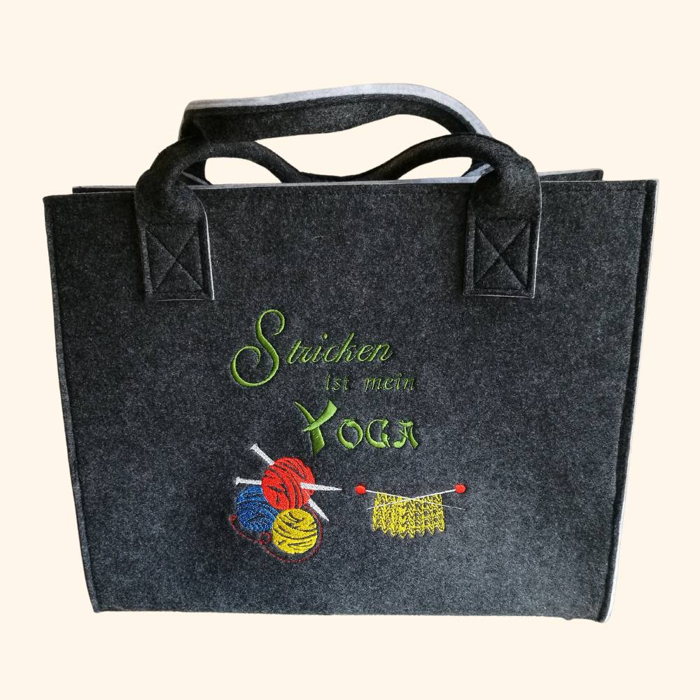 Filztasche für Wolle & Strickzeug – Personalisierte Projekttasche mit Spruch – Handarbeitskorb Geschenk für Strickerinne Bild 5