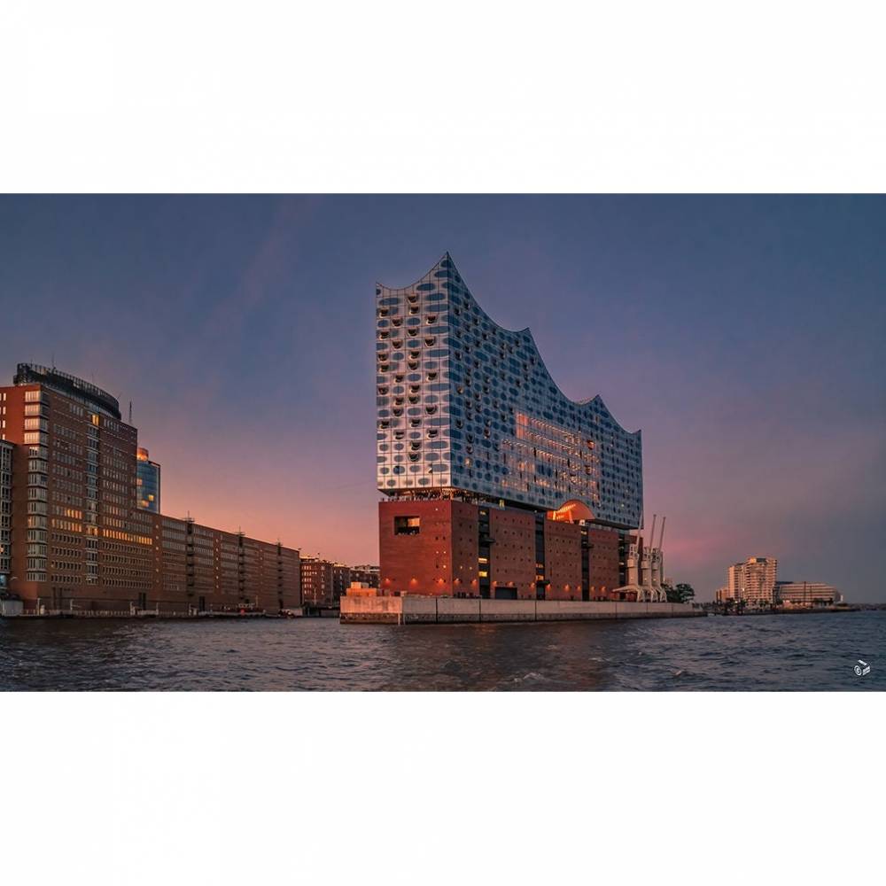 Elbphilharmonie im Abendlicht, Hamburg Foto Datei, Abmessung nach Wunsch, max. Höhe 117,48 cm x Breite 208,81 cm Bild 2