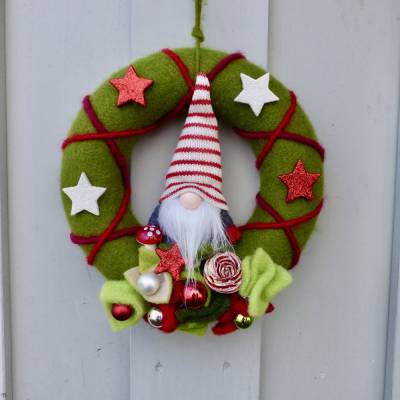 Türkranz aus Filz, Winterkranz, Deko-Kranz für den Winter, Adventskranz mit Wichtel