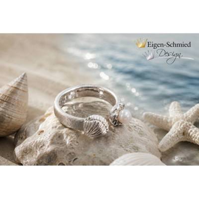 Goldschmiede Silberring "sea love", Ring mit Perle und Muschel, Strandliebe maritim, Sommer Schmuck, Silberschmuck 