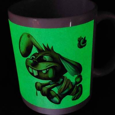 Glow in the dark, Becher, Tasse, nachtleuchtend "Halloween, Zombie, Geist, gruselig, kopflos"
