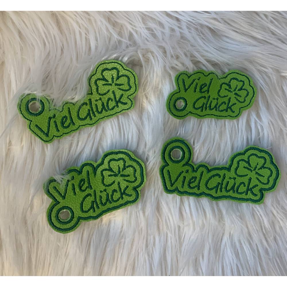 Stickdatei, Viel Glück, Schlüsselanhänger Taschenbaumler, Maschinenstickerei, Hochzeit Set 760a Bild 1