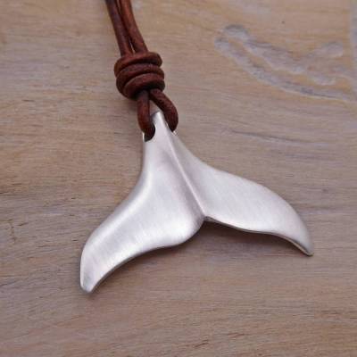 Silberanhänger "Fluke XL" maritimer Anhänger, Taucherschmuck, Surferschmuck, Walfluke, Delfinflosse